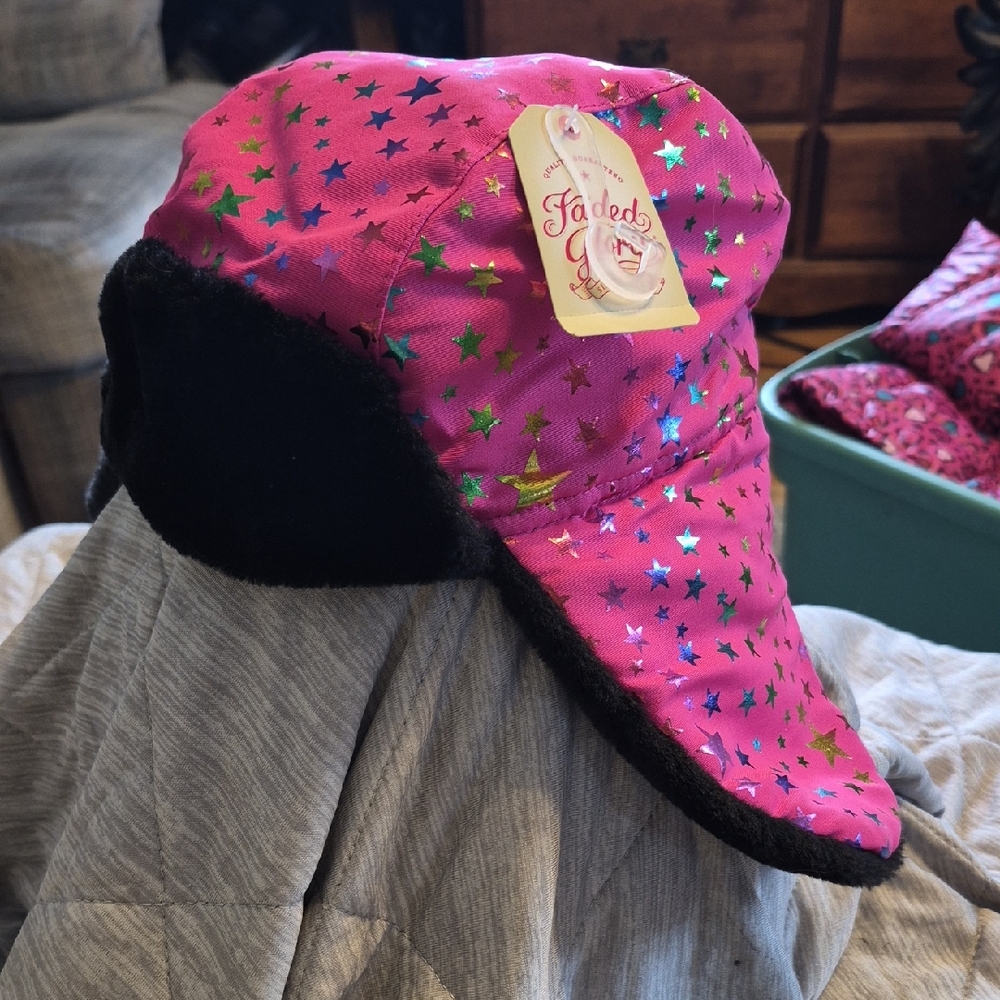 Toddler Pink Star Patterned Winter Hat